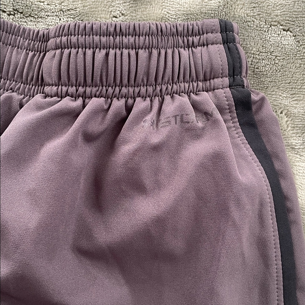 Under Armour Men's Charcoal Joggers - Picture 13 of 13